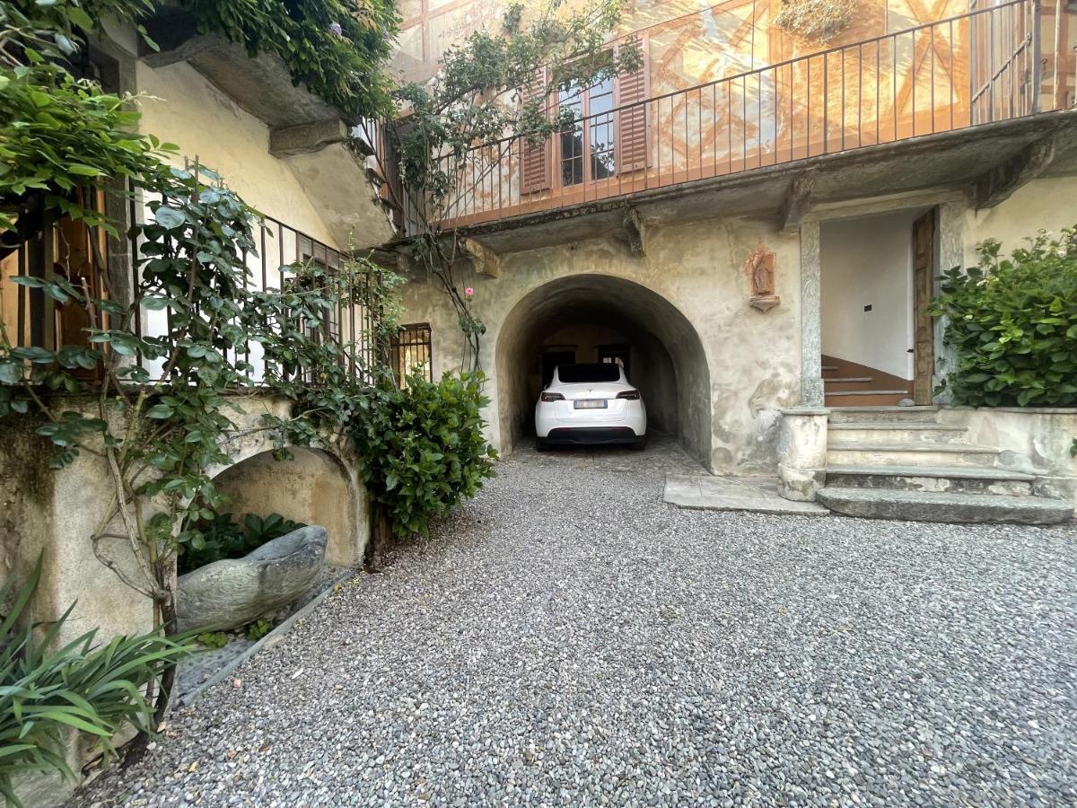 San Bernardo  Piano Nobile Al Roseto Del Dragoヴィラ エクステリア 写真