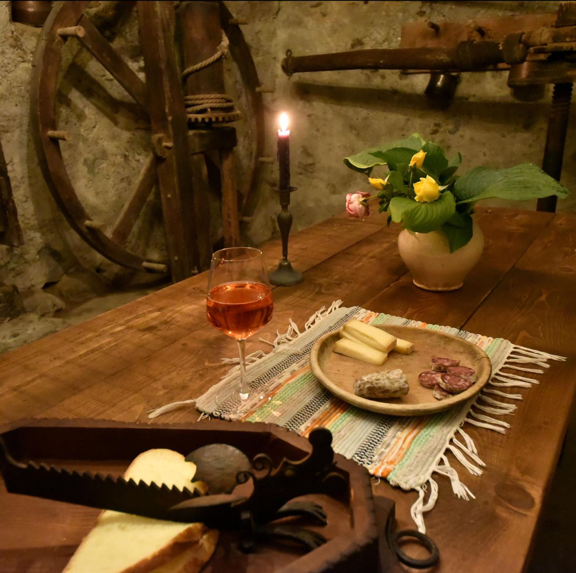 San Bernardo  Piano Nobile Al Roseto Del Dragoヴィラ エクステリア 写真